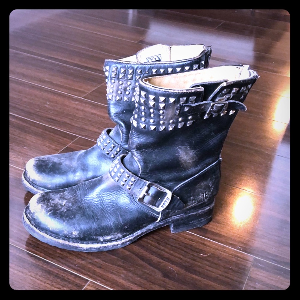 COPY - FRYE STUDDED MOTO DISTRESSED RARE 8